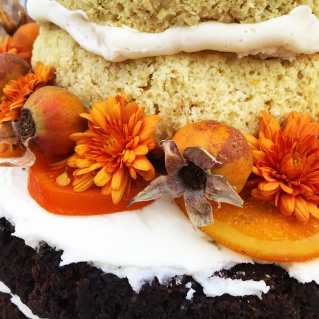 autumn wedding cake © 2017 Holly Troy