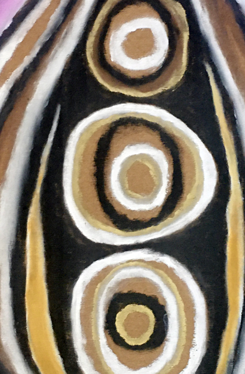 b detail glimmer detail © Holly Troy 2.2021