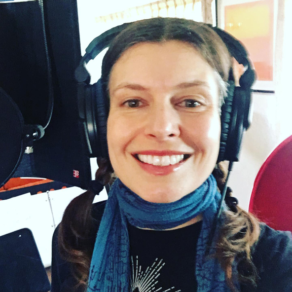 studio recording take 1 - 2.2.2020 © Holly Troy