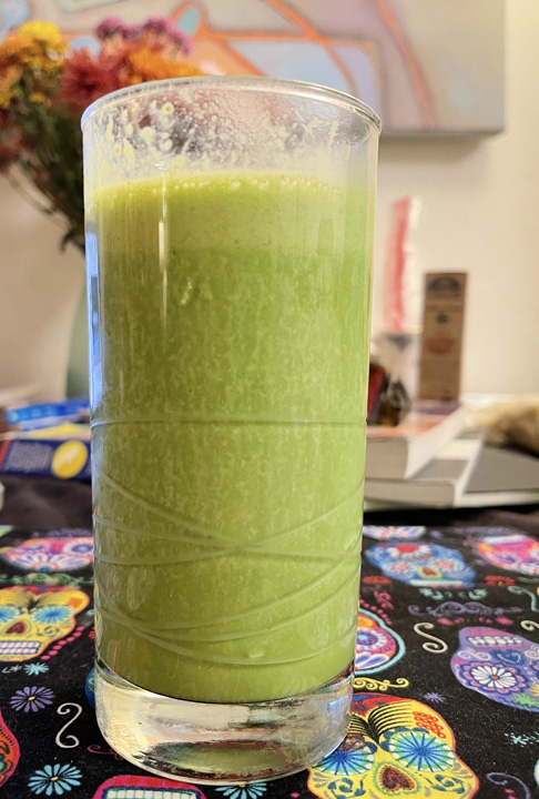 yum b © Holly Troy October 2021