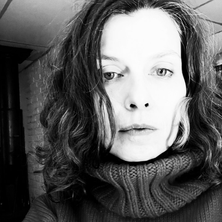 sleepy © Holly Troy 2022 March