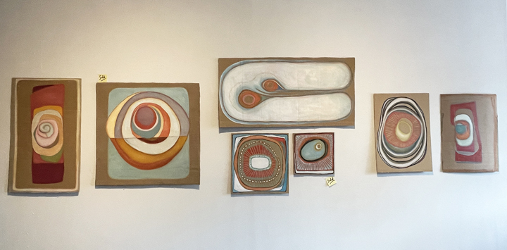 b-wall-c2a9-holly-troy-2023